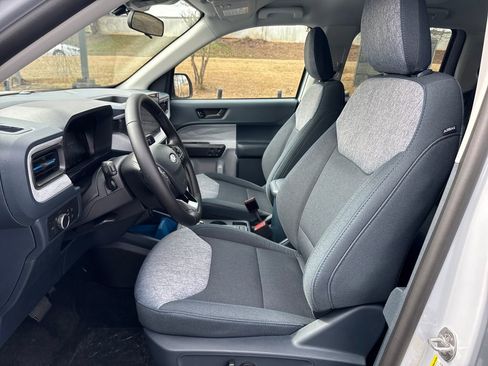 New 2026 Ford Maverick XLT w/ XLT Luxury Package FWD image 9