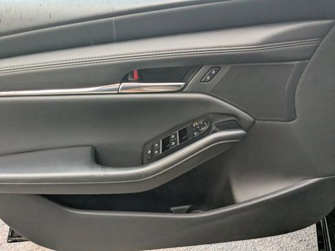 Used 2025 MAZDA MAZDA3 s image 14