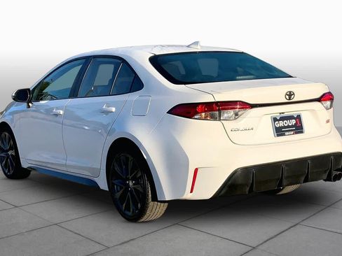 Used 2024 Toyota Corolla SE FWD image 12