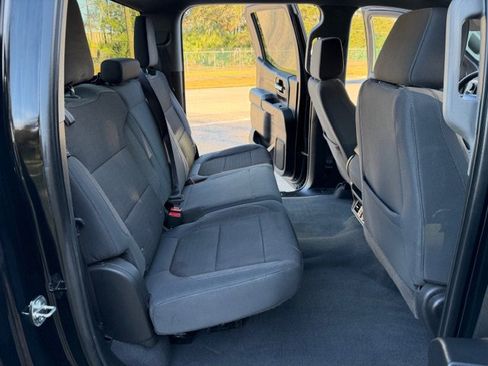 Used 2019 Chevrolet Silverado 1500 LT w/ Texas Edition image 16