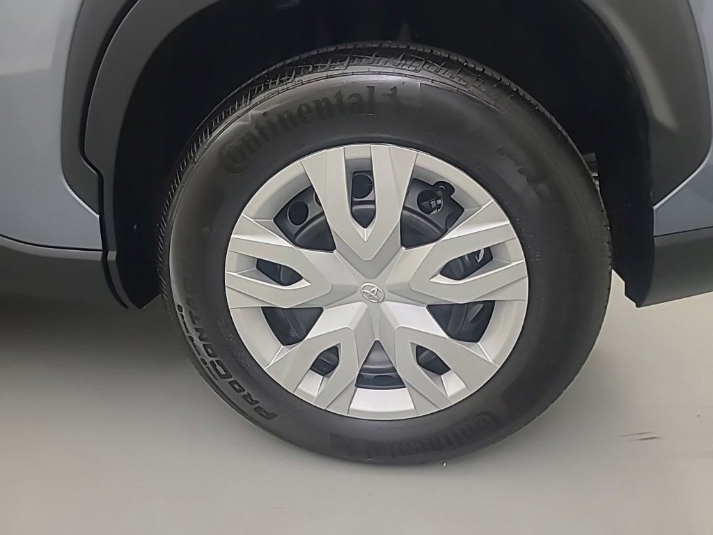 Used 2026 Toyota Corolla Cross L AWD/4WD image 10
