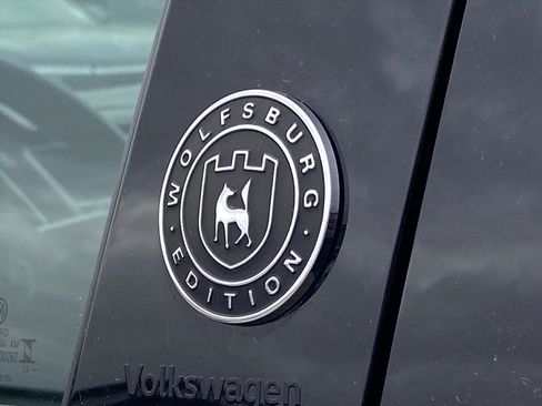 Certified 2024 Volkswagen Tiguan Wolfsburg Edition image 6