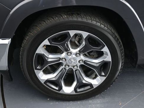 Used 2021 RAM 1500 Limited image 25