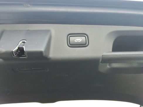 Used 2024 Hyundai Palisade SEL image 25