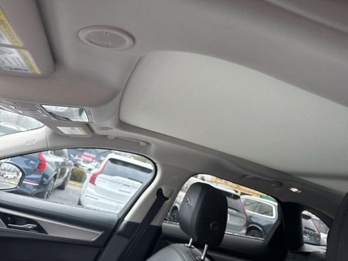 Used 2022 Jaguar F-PACE S image 16