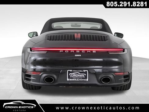 Used 2020 Porsche 911 Carrera S w/ Sport Package image 6