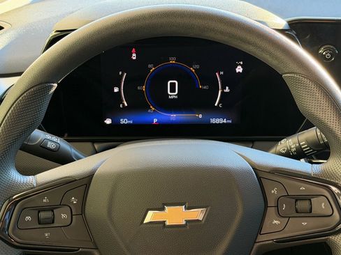 Used 2024 Chevrolet TrailBlazer LS w/ LS Convenience Package image 9