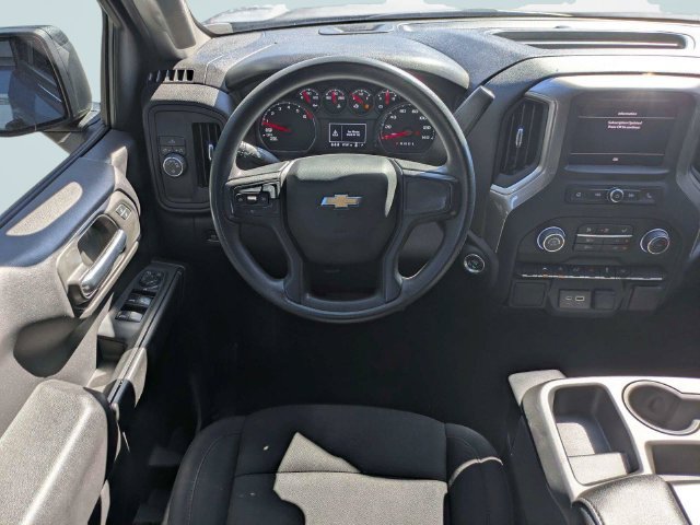 Used 2024 Chevrolet Silverado 1500 Custom w/ Turbomax Blackout Package RWD image 17