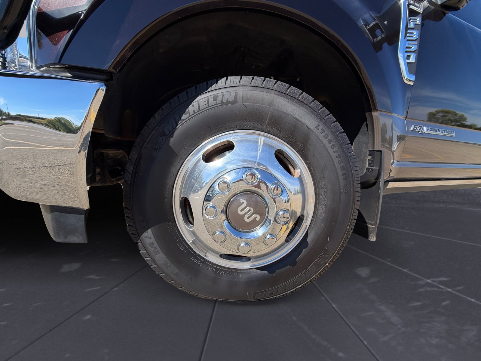 Used 2019 Ford F350 King Ranch w/ King Ranch Ultimate Package RWD image 14