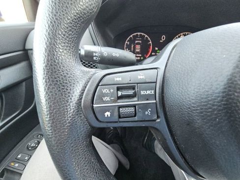 Used 2024 Honda CR-V EX image 11