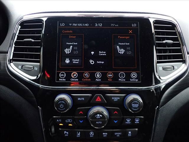 Used 2020 Jeep Grand Cherokee Altitude AWD/4WD image 13