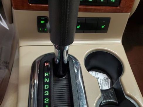 Used 2010 Ford Explorer Eddie Bauer image 25