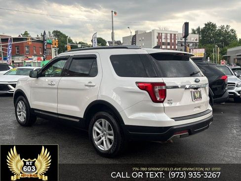 Used 2019 Ford Explorer XLT AWD/4WD image 5