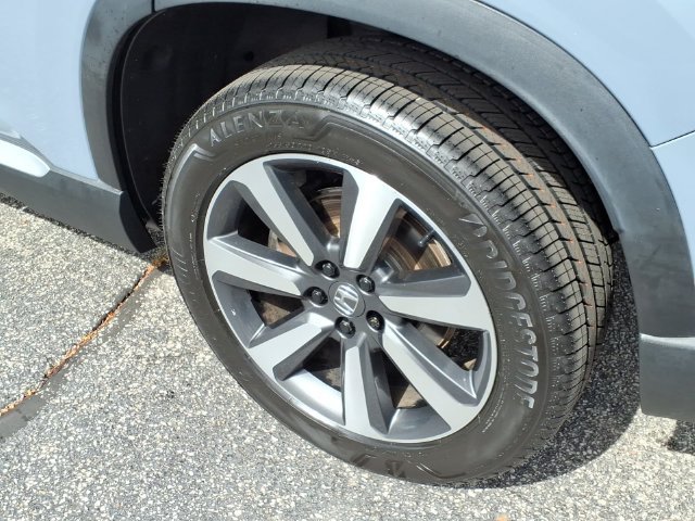 Certified 2024 Honda Pilot Touring image 12
