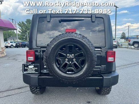 Used 2016 Jeep Wrangler Sport AWD/4WD image 6