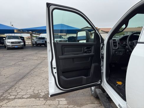 New 2026 RAM 2500 Tradesman AWD/4WD image 10