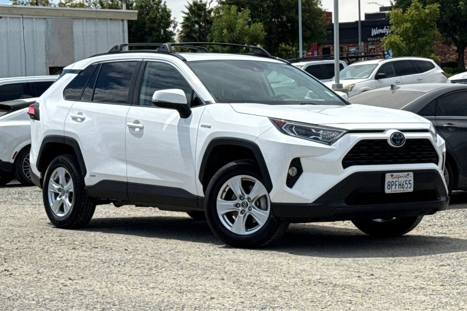 Used 2020 Toyota RAV4 XLE w/ Convenience Package AWD/4WD image 2