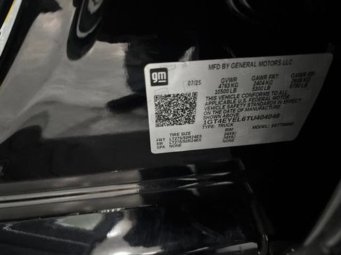 Used 2026 GMC Sierra EV Denali AWD/4WD image 38