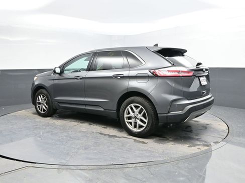 Used 2023 Ford Edge SEL image 6