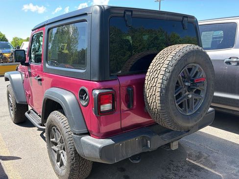 Used 2024 Jeep Wrangler Sport AWD/4WD image 9