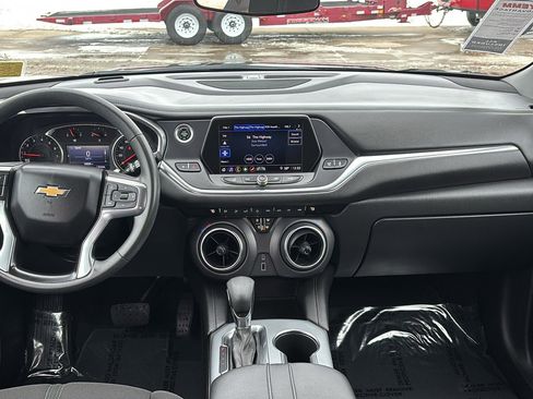 Used 2021 Chevrolet Blazer LT image 12
