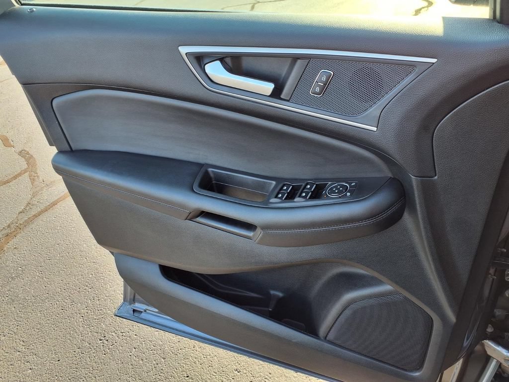 Used 2023 Ford Edge SEL AWD/4WD image 19