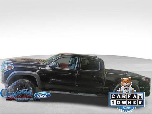 Used 2023 Toyota Tacoma SR5 image 2