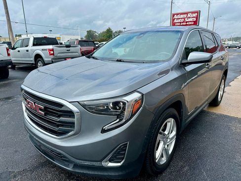 Used 2020 GMC Terrain SLE image 4