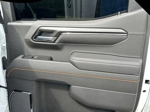 Used 2026 GMC Sierra 1500 AT4 w/ AT4 Premium Package AWD/4WD image 33