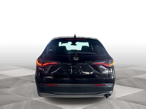 Used 2023 Honda HR-V Sport image 7