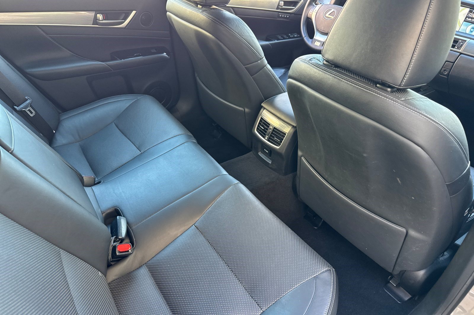 Used 2015 Lexus GS 350 w/ F Sport Package RWD image 31