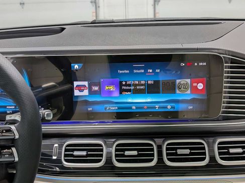 New 2026 Mercedes-Benz GLE 53 AMG 4MATIC image 17