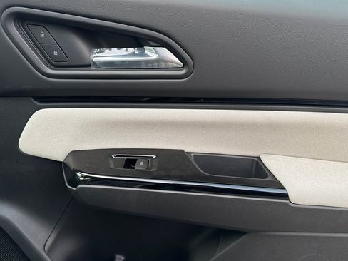 New 2026 Honda Prologue EX image 16