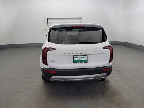 Used 2022 Kia Telluride S AWD/4WD image 6