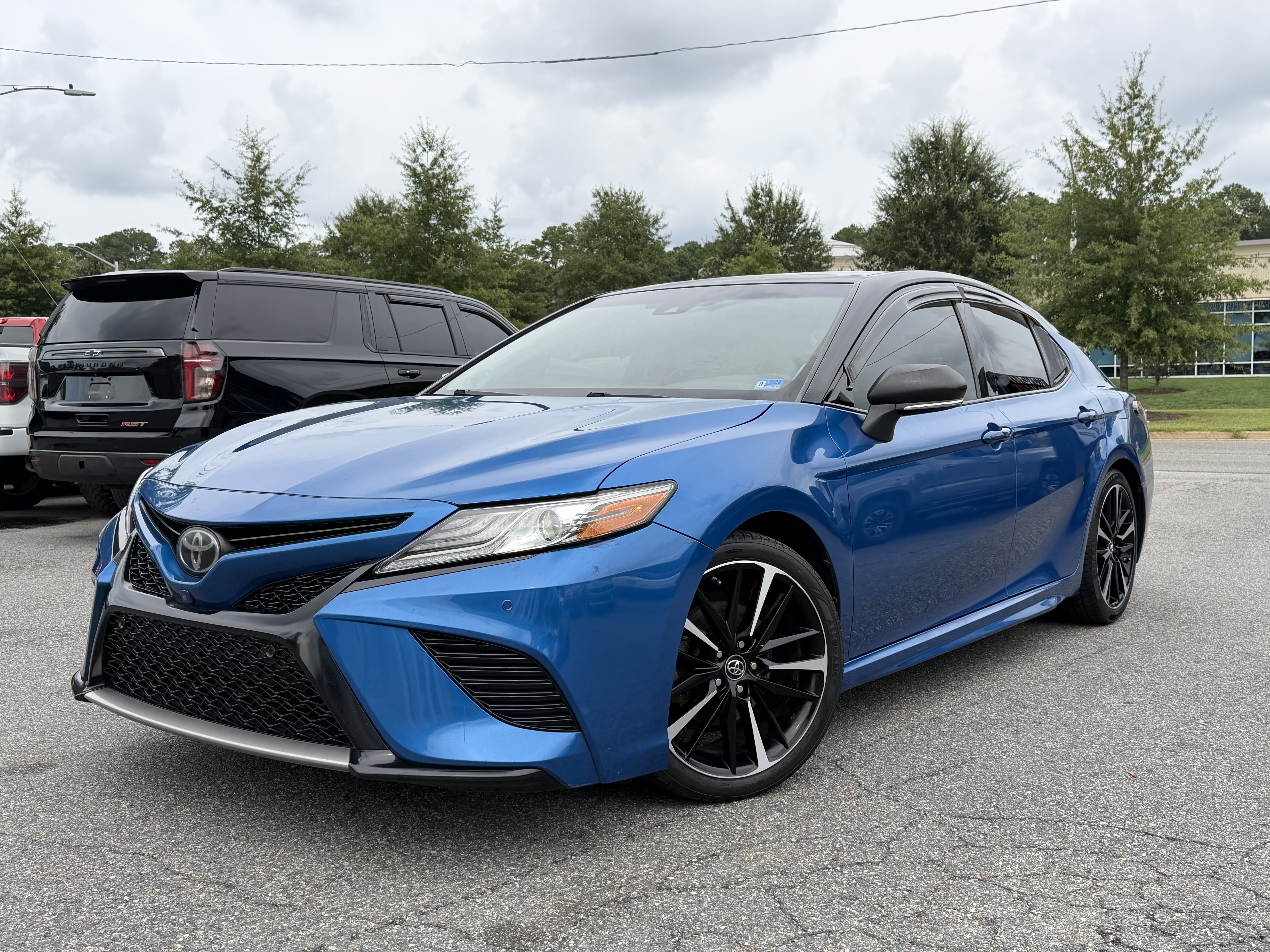 Used 2018 Toyota Camry XSE w/ Audio Package FWD image 11