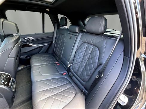 Used 2024 BMW X5 xDrive40i w/ Executive Package AWD/4WD image 22