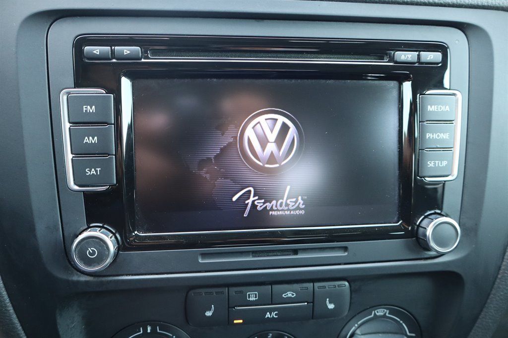 Used 2014 Volkswagen Jetta TDI FWD image 24
