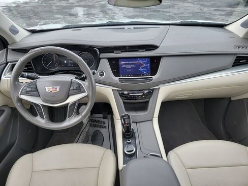 Certified 2023 Cadillac XT5 Premium Luxury image 27