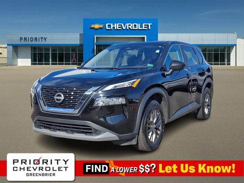 Used 2023 Nissan Rogue S image 1