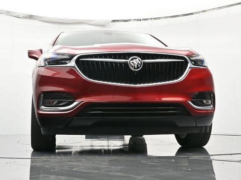 Certified 2020 Buick Enclave Essence w/ Sound and Sites Package image 40