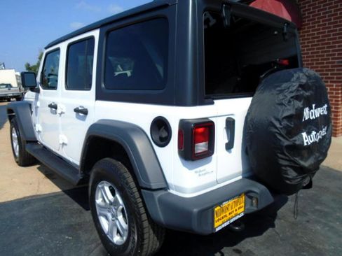 Used 2020 Jeep Wrangler Unlimited Sport S image 6