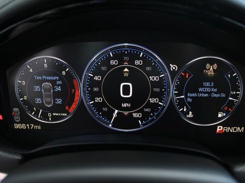 Used 2013 Cadillac XTS Premium FWD image 13