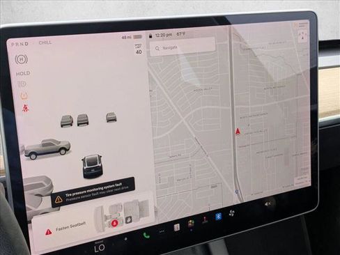 Used 2022 Tesla Model Y Long Range image 12