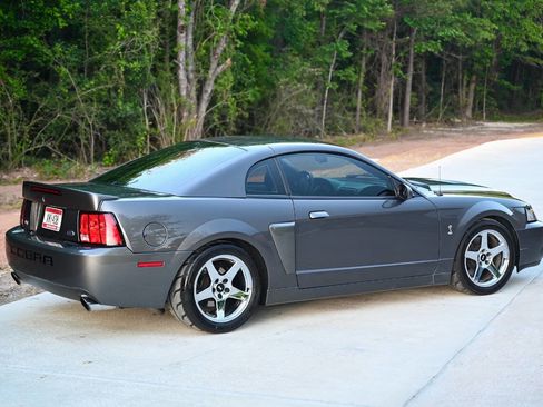 Used 2003 Ford Mustang Cobra RWD image 33