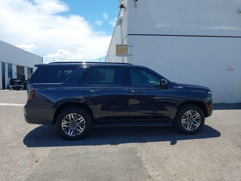 Used 2025 Chevrolet Tahoe Z71 w/ Z71 Off-Road Package AWD/4WD image 8