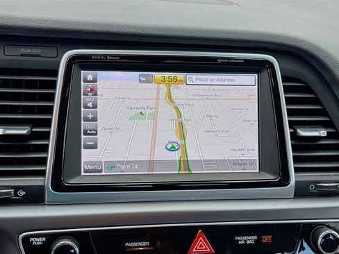Used 2019 Hyundai Sonata Limited FWD image 9