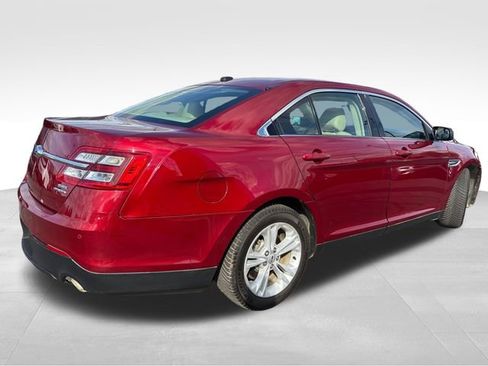 Used 2014 Ford Taurus SEL w/ Equipment Group 201A FWD image 5