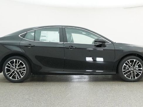 New 2026 Toyota Camry XLE image 30