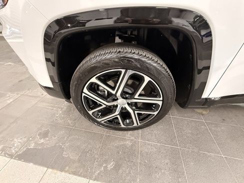 Certified 2024 Jeep Compass Limited w/ Elite Group image 41