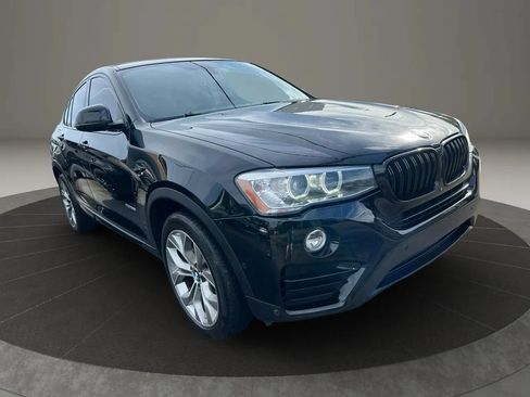 Used 2018 BMW X4 xDrive28i AWD/4WD image 3